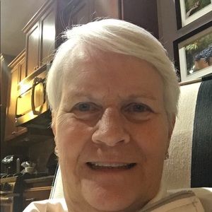 Meet your Posher, Beverly